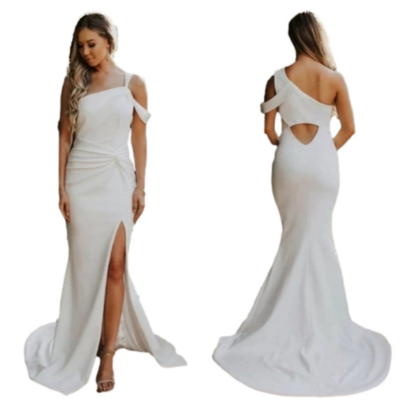 Noel & Jean X Katie May Regal One Shoulder Trumpet Wedding Dress - Picture 1 of 14